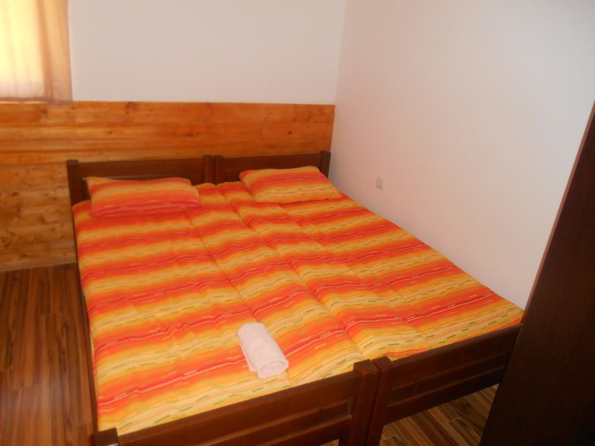 Отели типа «постель и завтрак» Guest House Etno Village Milogora Hercegova Strana-35