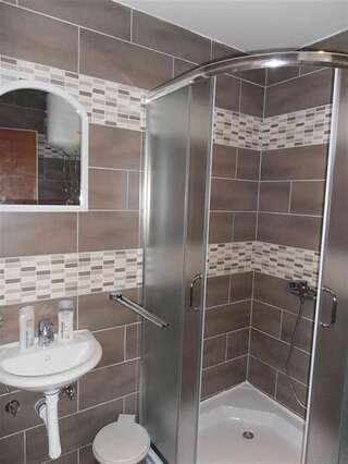 Отели типа «постель и завтрак» Guest House Etno Village Milogora Hercegova Strana Стандартные апартаменты-3