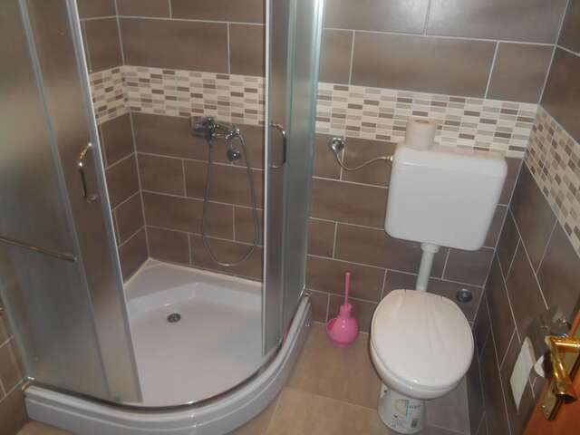 Отели типа «постель и завтрак» Guest House Etno Village Milogora Hercegova Strana-46